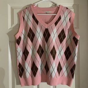 Pink plad sweater vest